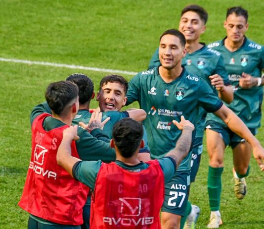 Brujas de Salamanca ganó en Linares y prepara su primer partido de local como profesional